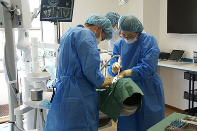 インプラント手術